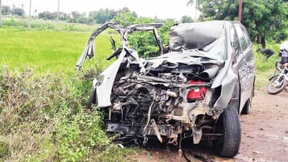 கார்-லாரி நேருக்கு நேர் பயங்கர மோதல்..! உடல் நசுங்கி ஒருவர் பலி..!