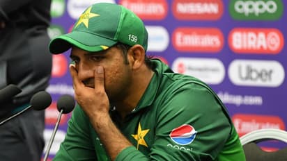 ನಾಯಕತ್ವದಿಂದ ಸರ್ಫರಾಜ್’ಗೆ ಗೇಟ್ ಪಾಸ್ ನೀಡಿದ ಪಾಕ್..!