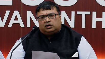 രാജ്യത്തെ സ്വര്ണക്കടത്തിന്റെ മൂന്നിലൊന്നും കേരളത്തിലേക്ക്; ഞെട്ടിക്കുന്ന കണക്കുകള് പുറത്തുവിട്ട് കസ്റ്റംസ്