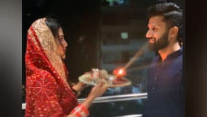 বিয়ের পর প্রথম করবা চৌথ, নিখিলের সঙ্গে একান্তেই ব্রত পালন করলেন নুসরত
