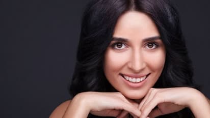 தலையில் மருதாணி போடும் முன் இந்த விஷயங்களை தெரிஞ்சிக்கோங்க..!!