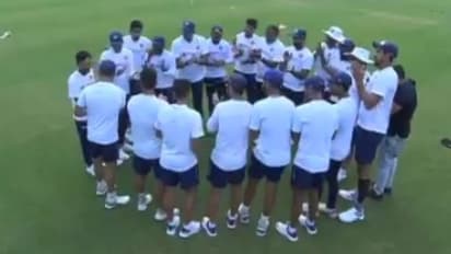 4 பேட்ஸ்மேன்கள், 6 பவுலர்கள்.. இந்திய டெஸ்ட் அணியின் மாற்று வீரர்கள் பட்டியல்