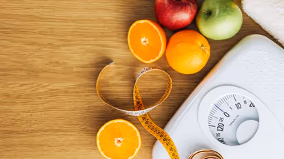 ലോ കാലറി ഡയറ്റ്; ഏറ്റവും കൂടുതൽ പ്രയോജനം ലഭിക്കുന്നത് സ്ത്രീകൾക്കോ പുരുഷന്മാർക്കോ...?