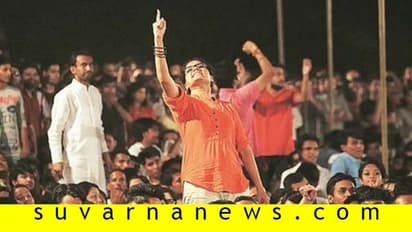 ಪರೀಕ್ಷೆ ಮುಂದೂಡುವಂತೆ ಆಗ್ರಹಿಸಿ ಜಮಖಂಡಿಯಲ್ಲಿ ಪ್ರತಿಭಟನೆ