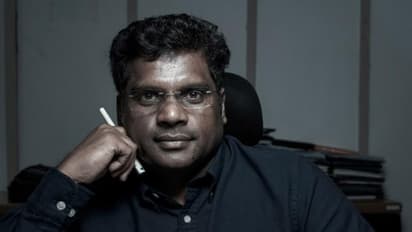 'நீங்க தப்பு செய்றத பார்க்க நான் வேலைக்கு வரல.. அத்தனை பேரையும் சஸ்பெண்ட் பண்ணிருவேன்'..! முதல்வன் பட பாணியில் அதிகாரிகளை வெளுத்து வாங்கிய ஆட்சியர்..!