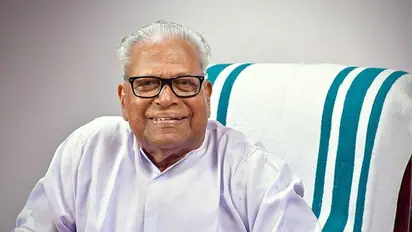 ഭരണപരിഷ്കാര കമ്മീഷൻ അധ്യക്ഷ സ്ഥാനം വിഎസ് രാജിവച്ചു