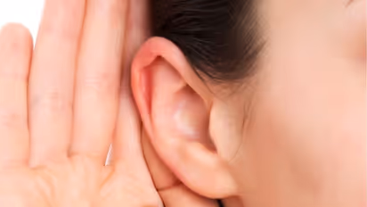 ചെവിക്ക് ഉള്ളില് നിന്ന് സ്വന്തം ഹൃദയമിടിപ്പ് കേട്ടാണ് ആ വീട്ടമ്മ ഉണര്ന്നിരുന്നത്; കാരണം ഇതാണ്