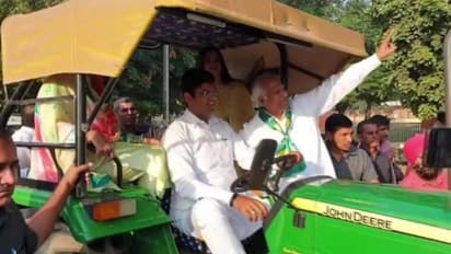 ഹരിയാനയില് പോളിംഗ് ബൂത്തിലേക്ക് സ്ഥാനാര്ത്ഥിയെത്തിയത് ട്രാക്ടറില്