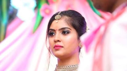 சூப்பர் ஹிட் படத்தின் ரீமேக்கில் நடிக்கும் 'பிகில்' பட நடிகை அம்ரிதா ஐயர்!