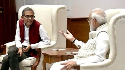 'প্রধানমন্ত্রী মোদী ইউনিক', সাক্ষাৎ থেকে বেরিয়েই ঘোষণা নোবেলজয়ী অভিজিৎ-এর