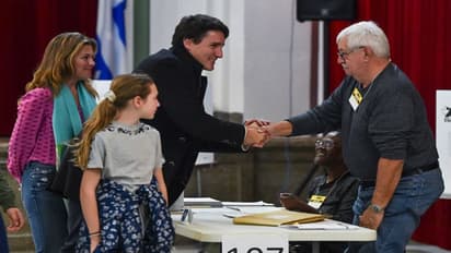 কানাডার মসনদে ফের ট্রুডো, তবে পেলেন না সংখ্যাগরিষ্ঠতা