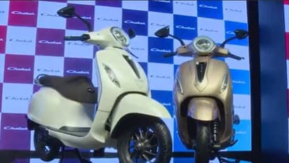 ചേതക്ക് തിരിച്ചെത്തുക കെടിഎം ഡീലര്ഷിപ്പുകള് വഴി