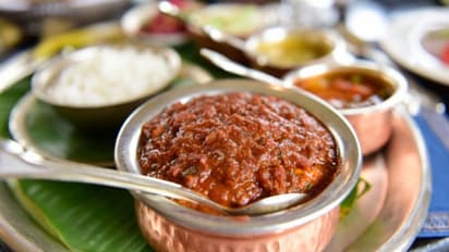 দীপাবলি উৎসব জমে উঠুক রেস্তোরাঁ স্টাইল মটন ভুনা দিয়ে