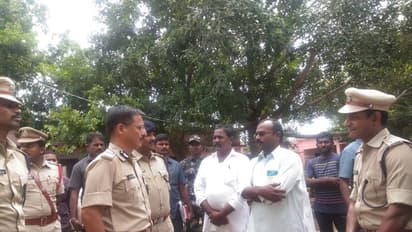 పల్నాడు ఫ్యాక్షన్... స్వగ్రామాలను వీడిన కుటుంబాలను పరామర్శించిన ఐజీ