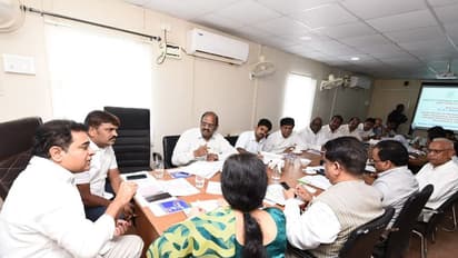 కొల్లూరు టౌన్‌షిప్ మోడల్‌గా నిలవాలి: మంత్రి కేటీఆర్