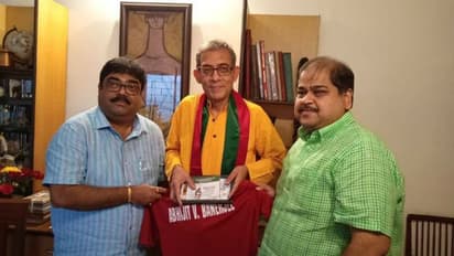 নোবেল জয়ী বাঙালি অভিজিৎ বন্দ্যোপাধ্যায়কে সম্মান জানালো বাংলার দুই প্রধান