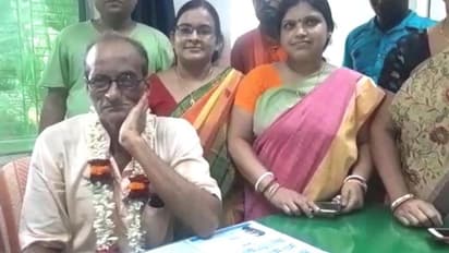 বিজেপির দখলে তৃণমূলের বোর্ড, পুলিশ দিয়ে কাজে ঢুকলেন তৃণমূলের পুরপ্রধান