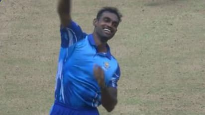 விஜய் ஹசாரே ஃபைனல்.. ஹாட்ரிக் விக்கெட் வீழ்த்தி அரிய சாதனை படைத்த அபிமன்யூ மிதுன்