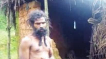 ಅಪಾಯಕಾರಿ ಗುಡಿಸಲಿನಲ್ಲಿ ಒಂಟಿ ವ್ಯಕ್ತಿಯ ಬದುಕು