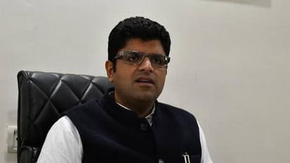 कम उम्र में सांसद बनने का रिकॉर्ड बना चुके हैं दुष्यंत, कैलिफोर्निया से की है पढ़ाई, अब बनेंगे डिप्टी सीएम