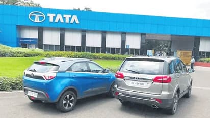 టాటా మోటార్స్ కు తగ్గిన నష్టాలు: లాభాల్లో జాగ్వార్