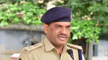 ఆన్లైన్ పేమెంట్స్ యాప్స్పై సైబర్ నేరగాళ్ళ కన్ను... కర్నూలు ఎస్పీ సూచనలివే