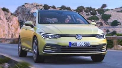 యాక్సిడెంట్ పై హెచ్చరించే వోక్స్వ్యాగన్ గోల్ఫ్