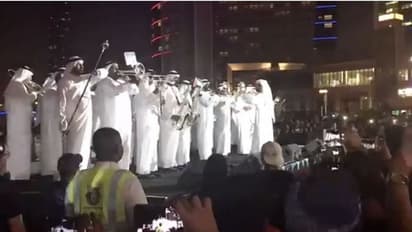 ദീപാവലി ആഘോഷത്തിനിടെ ഇന്ത്യന് ദേശീയ ഗാനം ആലപിച്ച് ദുബായ് പൊലീസ് - വീഡിയോ