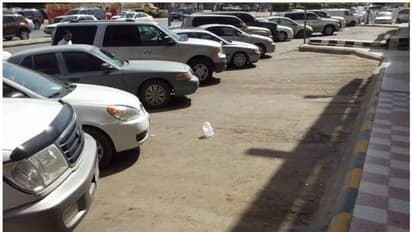 വാഹനങ്ങളുടെ എഞ്ചിന് ഓഫാക്കാതെ പുറത്തിറങ്ങിയാല് പിഴ ലഭിക്കും