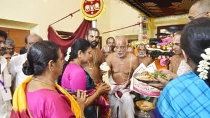 வேல் பிடித்து ஓட்டுக்காக நாடகமாடுகிறார் மு.க.ஸ்டாலின்... குத்திக் காட்டும் பாஜக..!