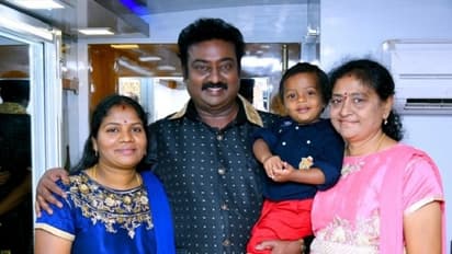 முதன் முறையாக தனது இரண்டு மனைவிகளுடன் போஸ் கொடுத்த சரவணன் - சோசியல் மீடியாவில் வைரலாகும் புகைப்படம்!