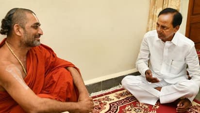 చినజీయర్ స్వామికి డ్రైవర్ పనిచేశా: కేసీఆర్