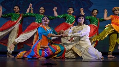 ವಿವಾದ ಎಬ್ಬಿಸಿದ ರಾಜ್ಯೋತ್ಸವ ಅವಾರ್ಡ್, ತಮ್ಮ ಒಡೆತನದ ಸಂಸ್ಥೆಗೆ ಪ್ರಶಸ್ತಿ?