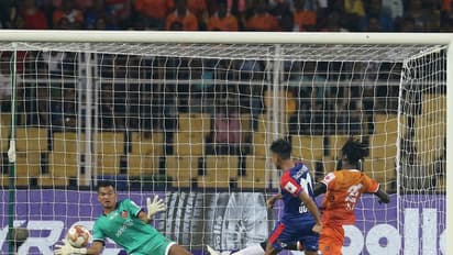 ആഷിഖ് കുരുണിയന്റെ പിഴവില് ബംഗലൂരുവിനെതിരെ ഗോവയ്ക്ക് സമനില