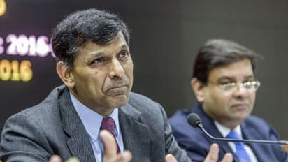 ಬ್ಯಾಂಕಿಂಗ್ ವಲಯಕ್ಕೆ ಕಾರ್ಪೋರೆಟ್ ಕಂಪನಿಗಳು: ರಾಜನ್, ಆಚಾರ್ಯ ಆಕ್ಷೇಪ!