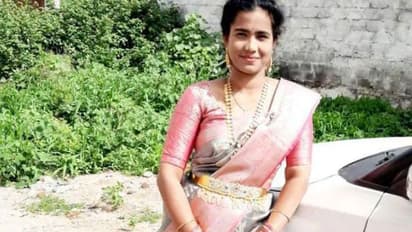 காதலுக்கு எதிர்ப்பு... பெற்ற தாயை கொலை செய்து 3 நாட்களாக வீட்டில் பதுக்கி வைத்திருந்த மகள்..!