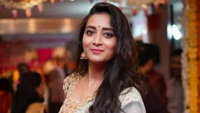 బిగ్ బాస్ బ్యూటీ.. బోల్డ్ వీడియో వైరల్!