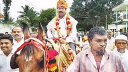 ಶಾಸಕರ ಪರ ಇಓ ಬ್ಯಾಂಟಿಂಗ್ : ಸ್ಥಾನವನ್ನು ತೆರವು ಮಾಡದ ಆರೋಪ