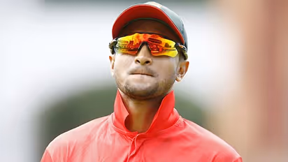 shakib al hasan banned
