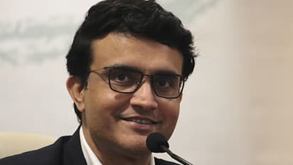 লকডাউনে দুঃস্থদের পাশে দাড়ালেন মহারাজ, ৫০ লক্ষ টাকার চাল বিতরণ করবেন সৌরভ