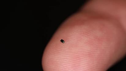 ഗിന്നസില്‍ കയറി ലോകത്തിലെ ഏറ്റവും ചെറിയ ക്യാമറ സെന്‍സര്‍
