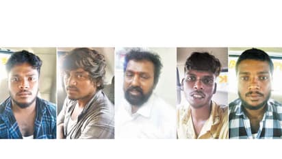 தஞ்சையில் தொழிலாளி சரமாரியாக வெட்டிக்கொலை..! திமுக பிரமுகர் உட்பட 5 பேர் சிறையில் அடைப்பு..!