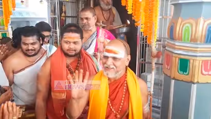 అర్చకుల వేతనాలకు రూ.120 కోట్లు: ఏపీ బడ్జెట్పై స్వరూపానందేంద్ర ప్రశంసలు