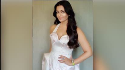 জন্মদিনের আগে রোমে উড়ে গেলেন ঐশ্বর্য, সঙ্গী অভিষেক ও আরাধ্যা