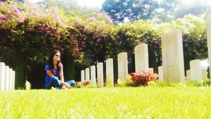 অনেকের মতে, চলে যাওয়া প্রিয়জন অনেক সময় কথা বলতে চায় , জানুন বিস্তারিত