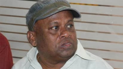 ప్రముఖ కమెడియన్ ని మోసం చేసిన మేనేజర్!