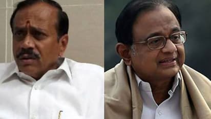 மீன் கிடையாது... வலை தரலாம்... ப.சிதம்பரத்தை ட்வீட் போட்டு வெறுப்பேற்றும் எச்.ராஜா..!