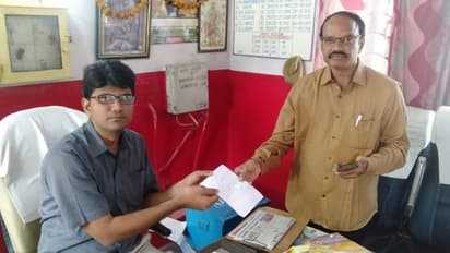 RTC Strike: కేసీఆర్ హెచ్చరికలు బేఖాతరు, మెట్టు దిగని కార్మికులు