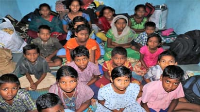 ಮಕ್ಕಳನ್ನು ಶಾಲೆಗೆ ಸೇರಿಸೋ ವಿಚಾರದಲ್ಲಿ ಸರ್ಕಾರದ ನಿರಾಸಕ್ತಿ: ಕೋರ್ಟ್ ತರಾಟೆ