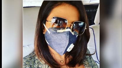 ধূমপানেও ছড়ায় দূষণ, মাস্ক পরায় প্রিয়ঙ্কাকে কটাক্ষ নেটিজেনদের